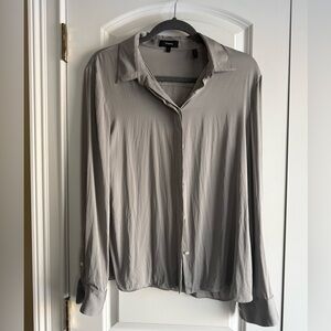 Perfect silk button-up blouse by Theory, size L, excellent condition!